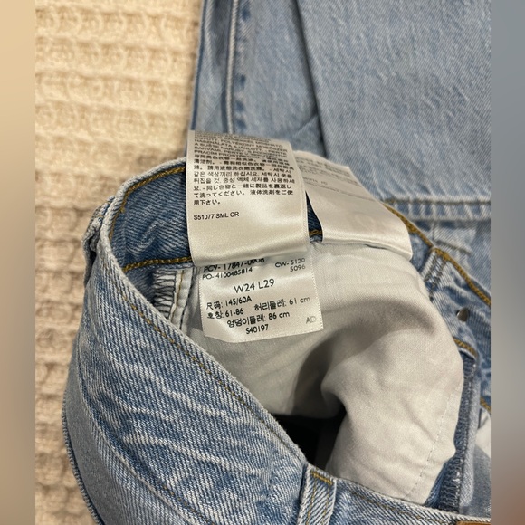 HIGH LOOSE TAPER FIT WOMEN'S JEANS size 24 light wash - Picture 9 of 10